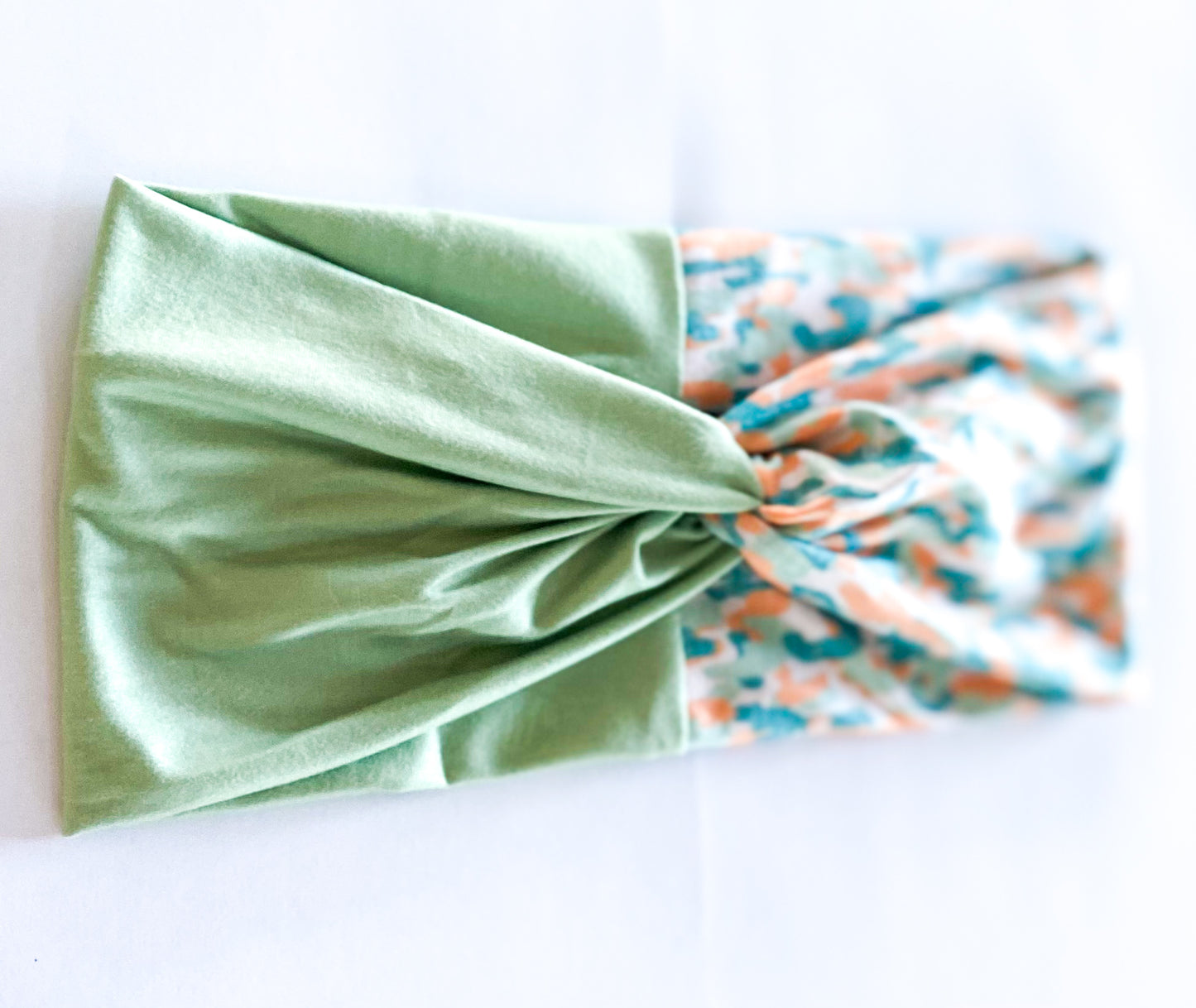 Camo Tennessee Teal/Solid Sage