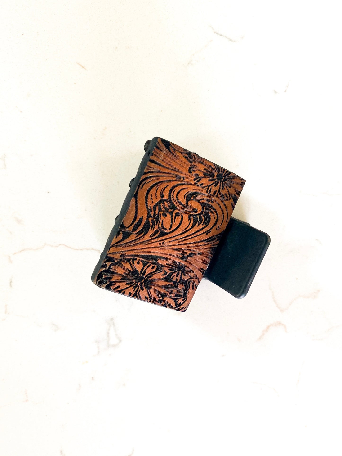 Tooled 2" Claw Clip