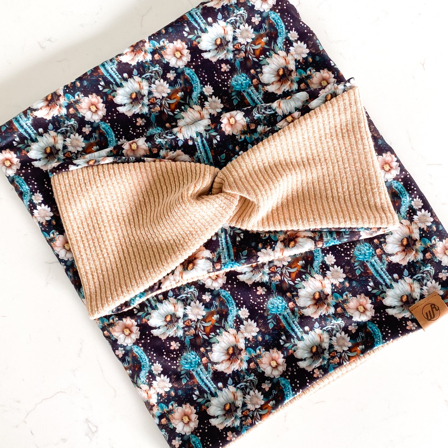Cactus Floral Meadows and Tan Koozie Set