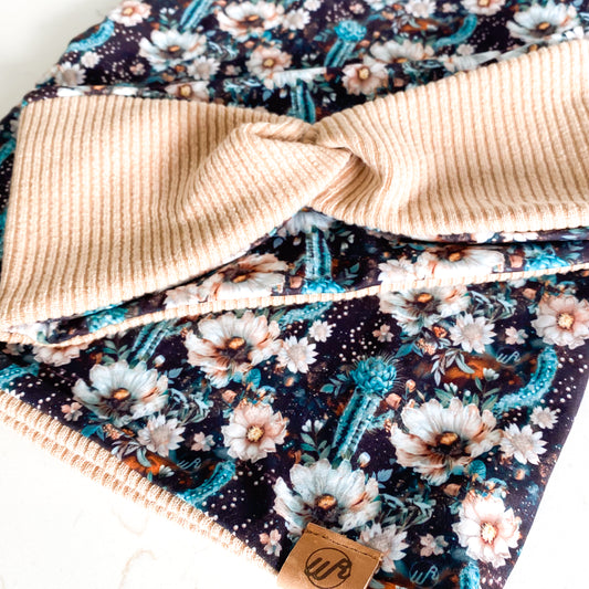 Cactus Floral Meadows and Tan Koozie Set