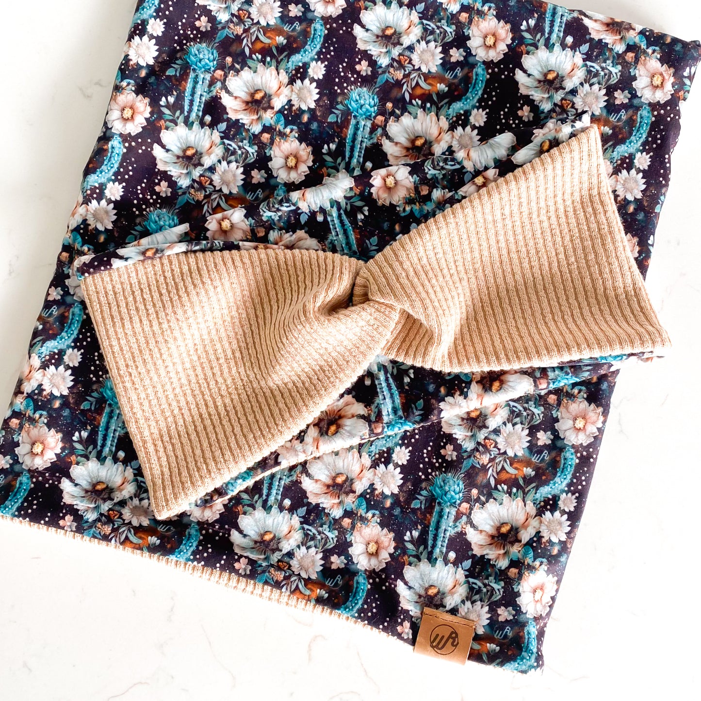Cactus Floral Meadows and Tan Koozie Set