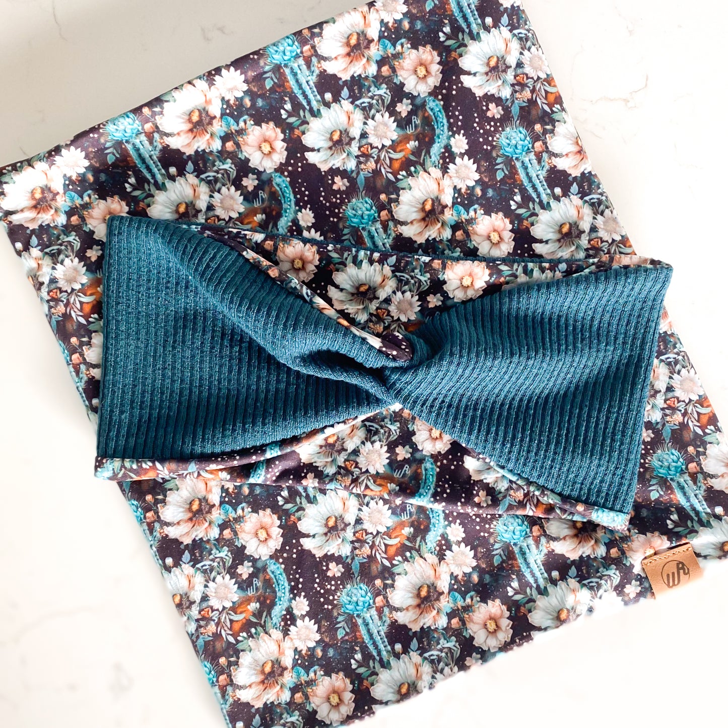 Cactus Floral Meadows and Teal Koozie Set