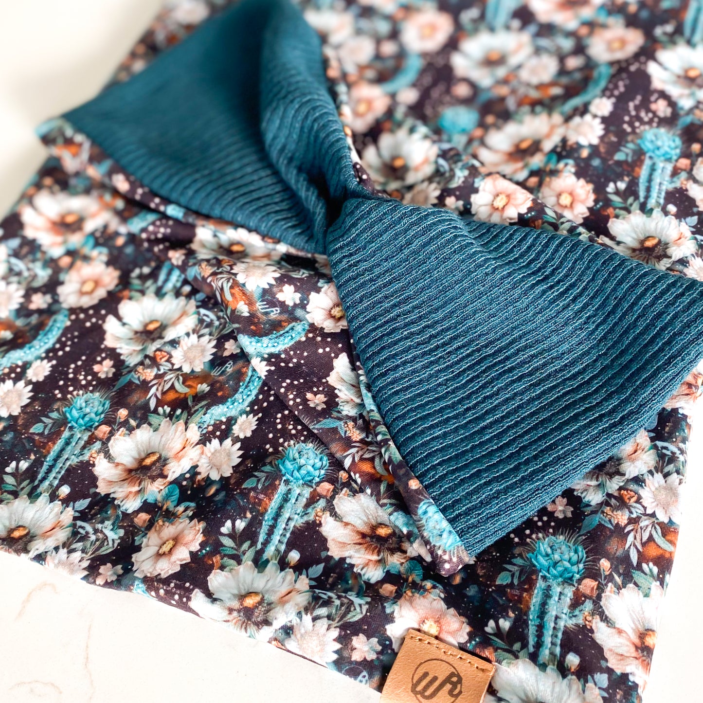 Cactus Floral Meadows and Teal Koozie Set