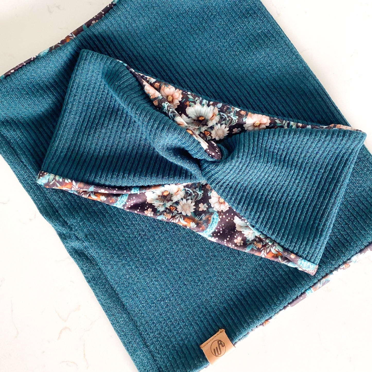Cactus Floral Meadows and Teal Koozie Set