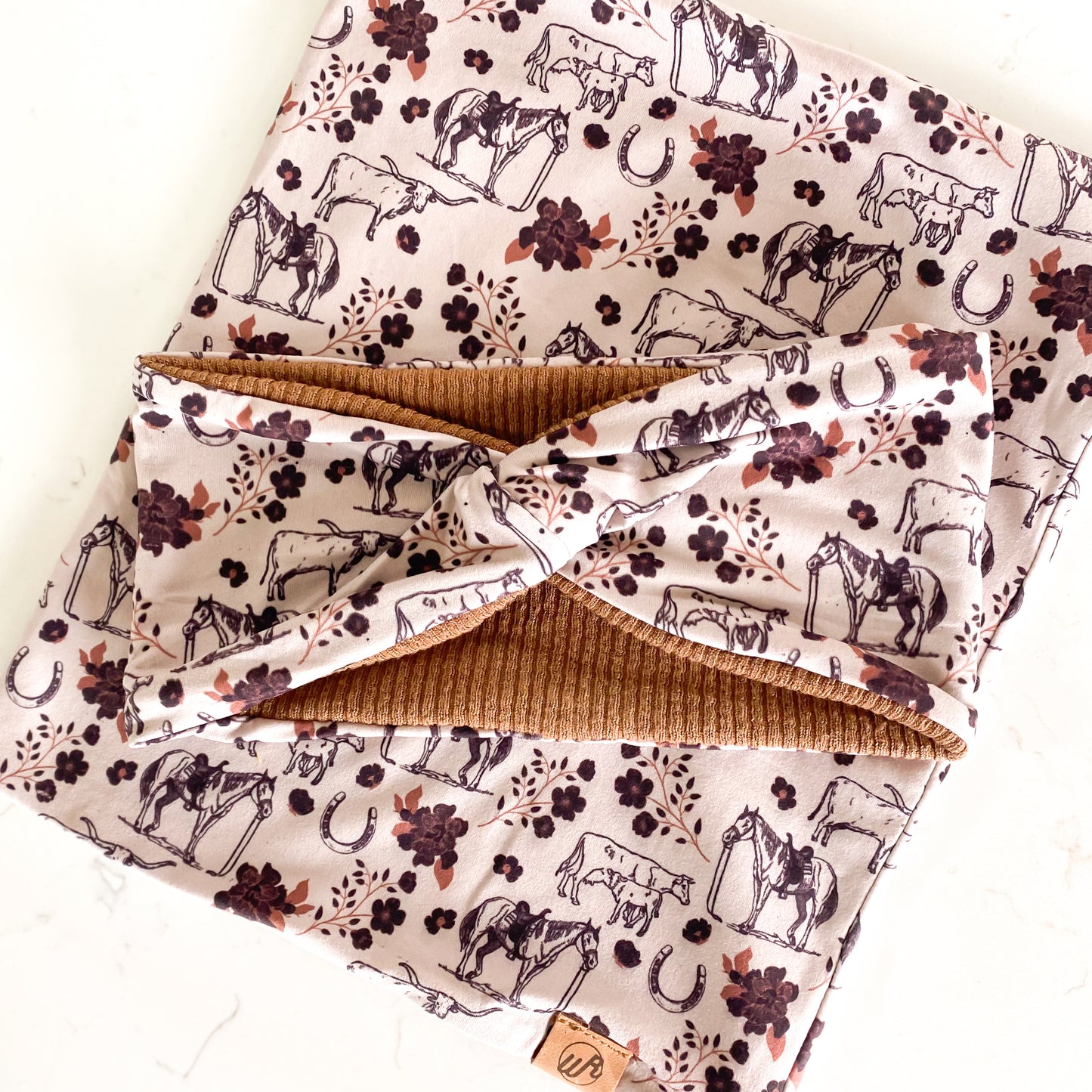 Floral Horse Toile Mocha and Chestnut Koozie Set